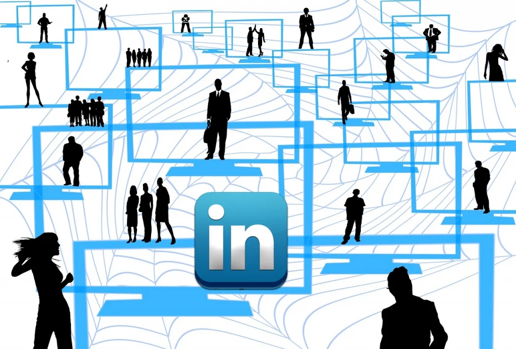 5 Reasons Your Employees Should Have a Noteworthy LinkedIn Profile linkedinmaze